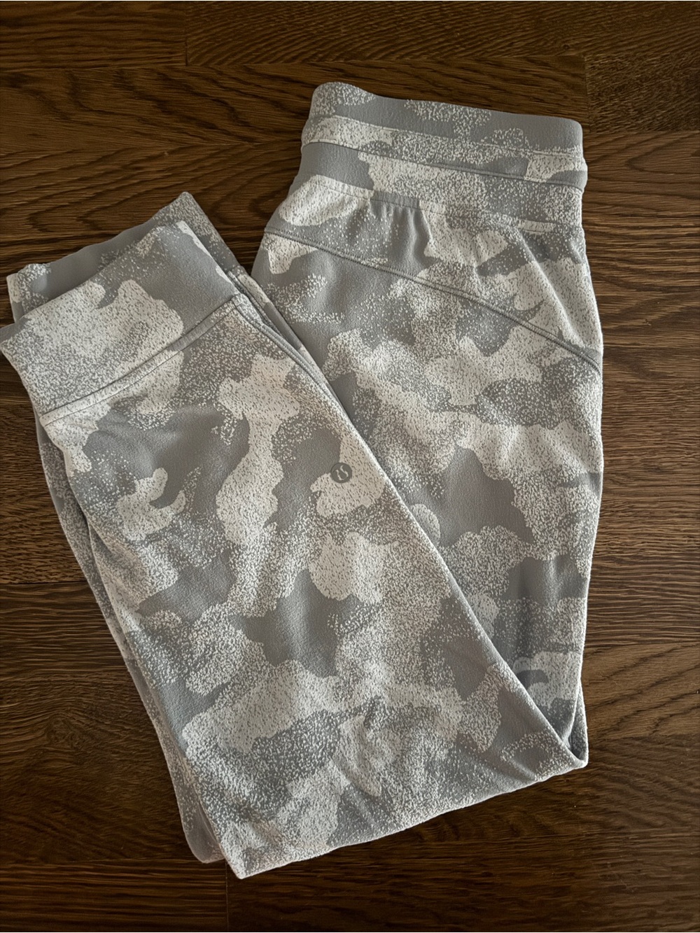 Lululemon Ready to Rulu Crop Joggers